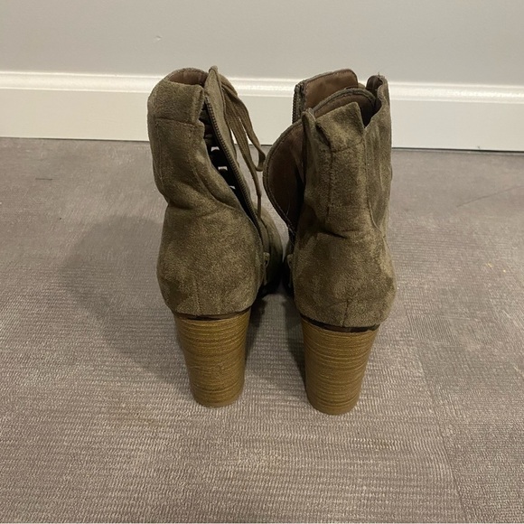 Candies Green Suede Combat Boots 8 - Picture 6 of 6